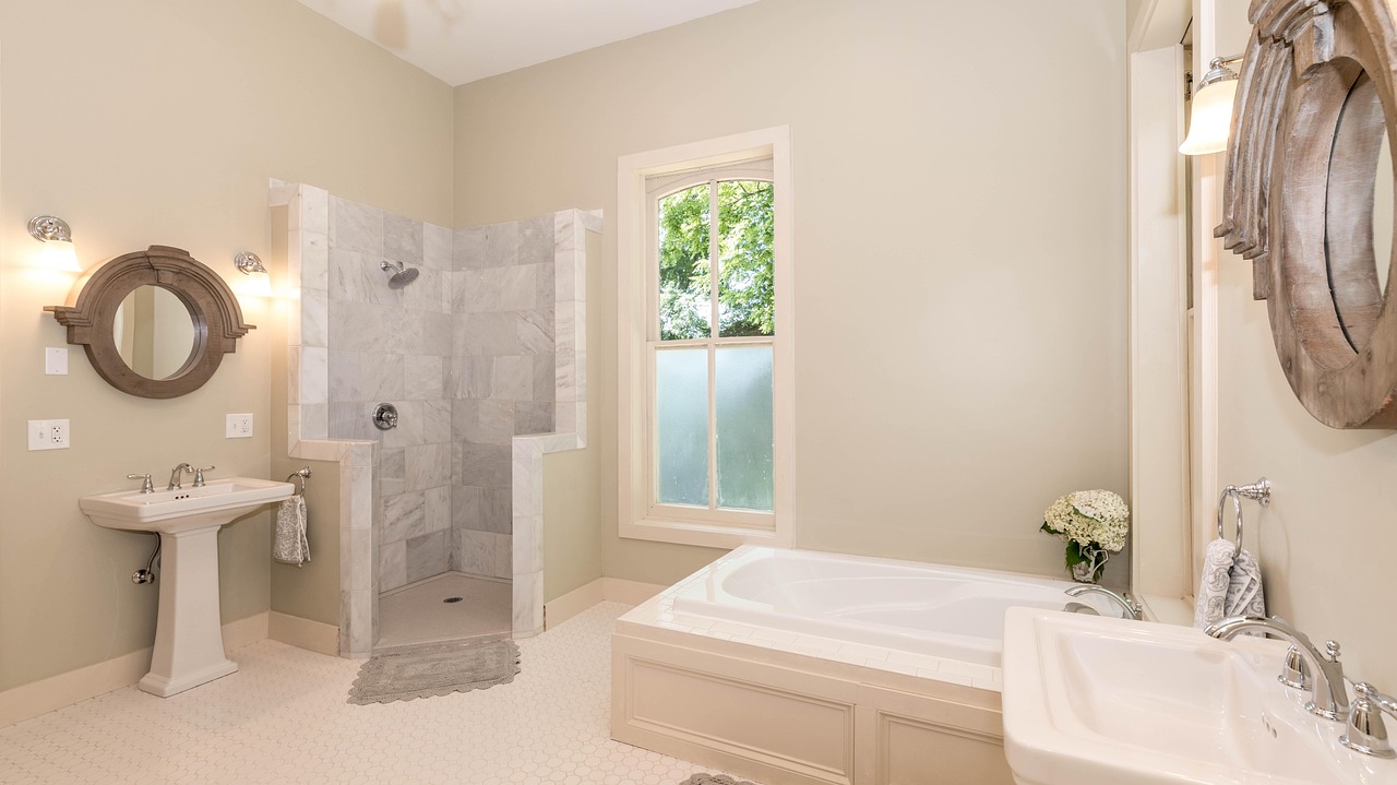 打造舒适家居，如何提升浴室（Bathroom）的英语词汇量